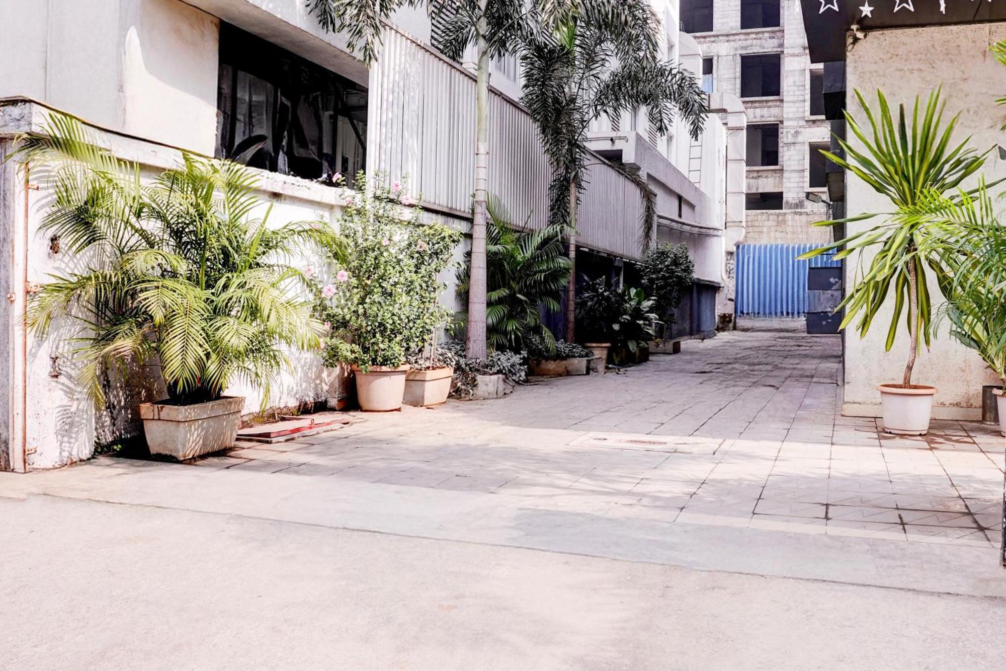 Townhouse Oak Kopar Khairane Navi Mumbai Formerly Ivy Hotel Exterior photo