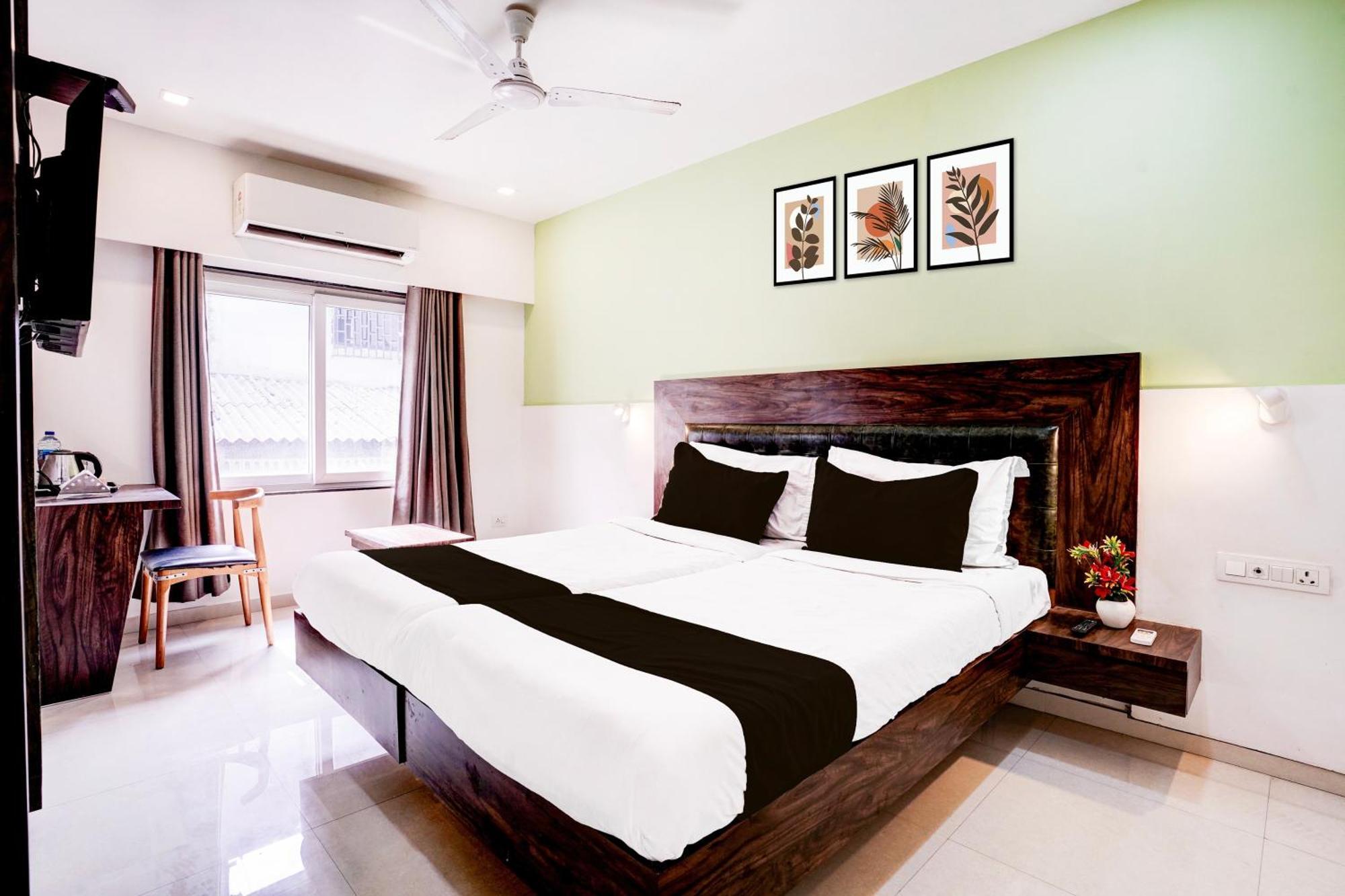 Townhouse Oak Kopar Khairane Navi Mumbai Formerly Ivy Hotel Exterior photo