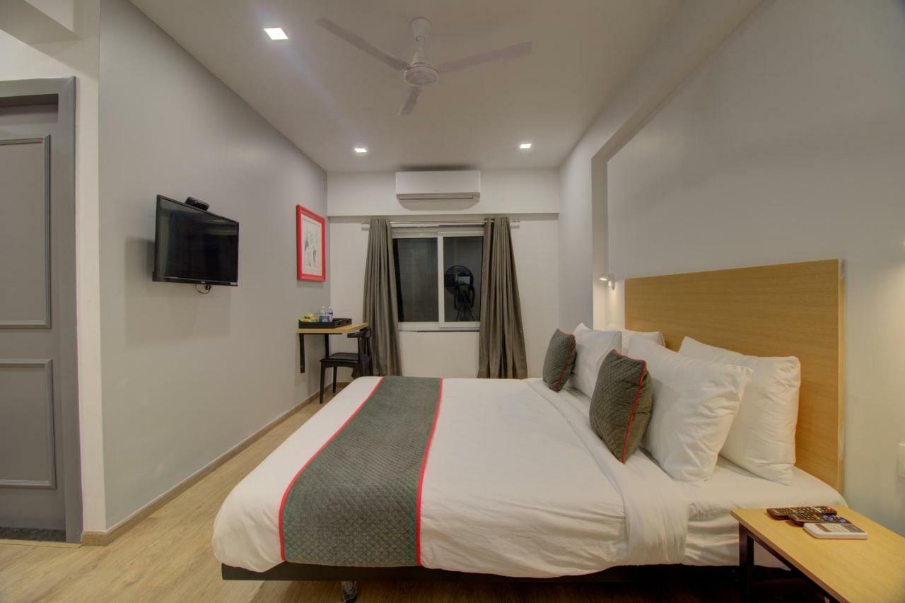 Townhouse Oak Kopar Khairane Navi Mumbai Formerly Ivy Hotel Exterior photo